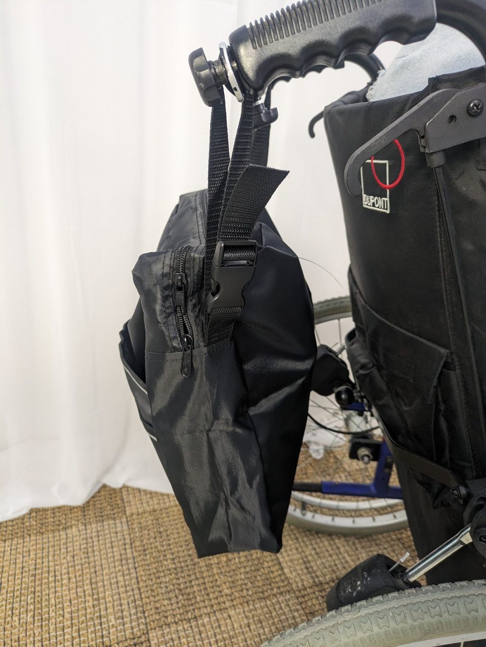 Sac à dos pour fauteuil roulant