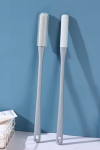 Brosse pour les pieds à manche long pour personnes handicapées et âgées